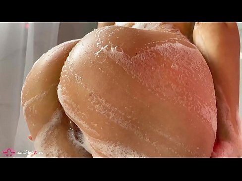 ❤️ Sinasasal ni Brunette ang Pussy gamit ang Vibrator sa Matinding Orgasm sa Shower ❤ super sex sa tl.tradewin.top ☑